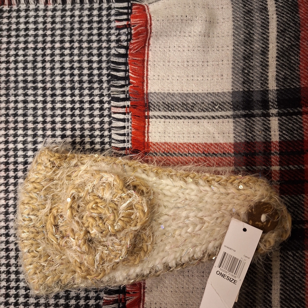 Cream Knit Winter Headband by David&Young - One Size